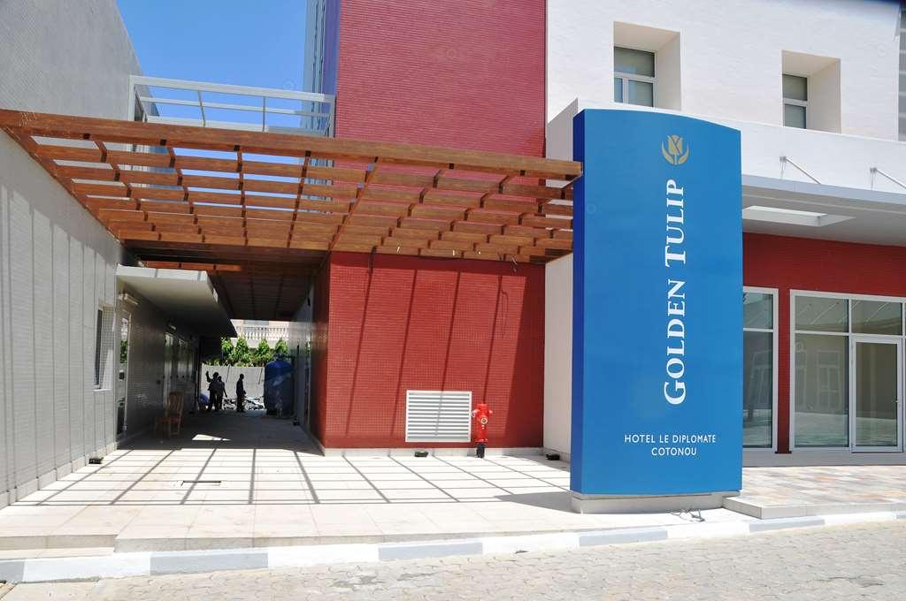 Golden Tulip Le Diplomate Hotel Cotonou Exterior foto