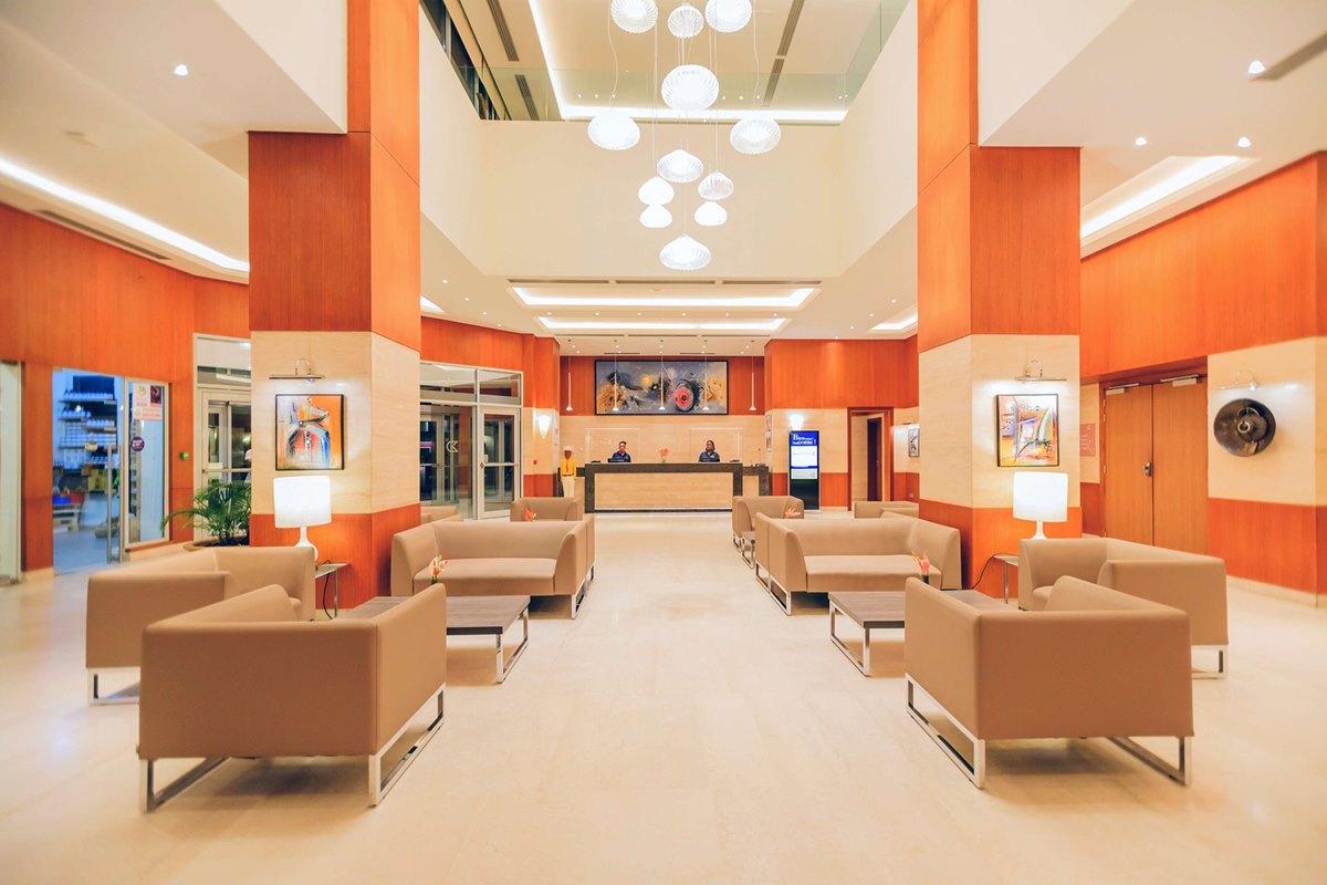 Golden Tulip Le Diplomate Hotel Cotonou Exterior foto