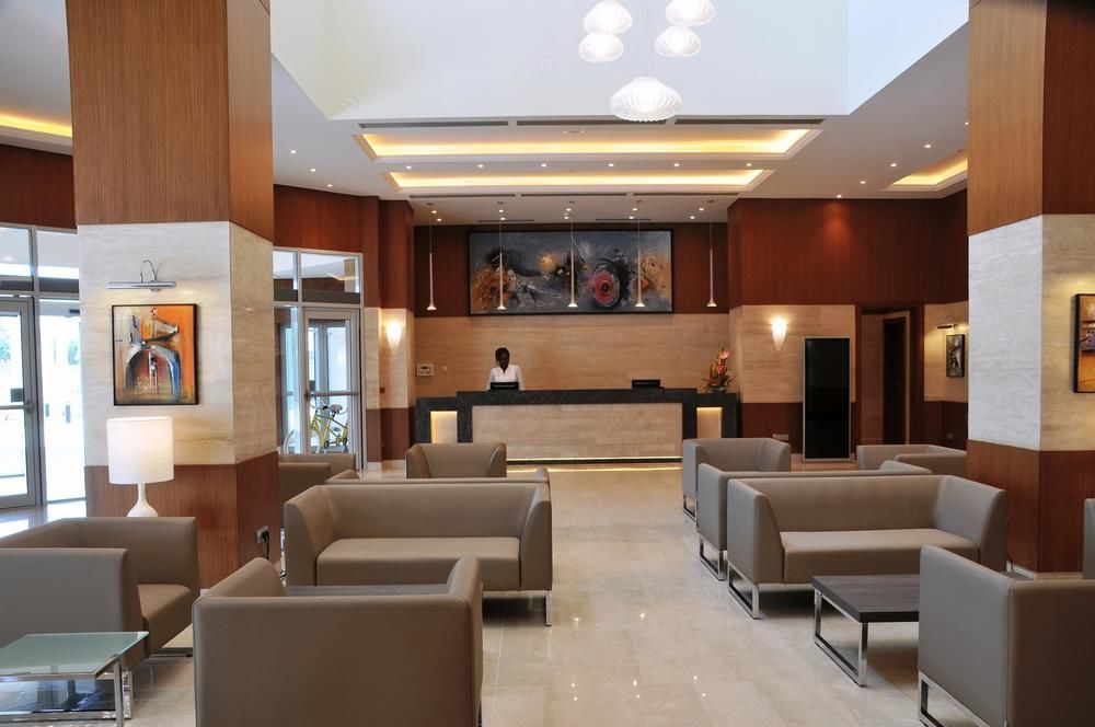Golden Tulip Le Diplomate Hotel Cotonou Exterior foto